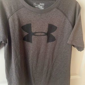 Boys youth large under armour shirt